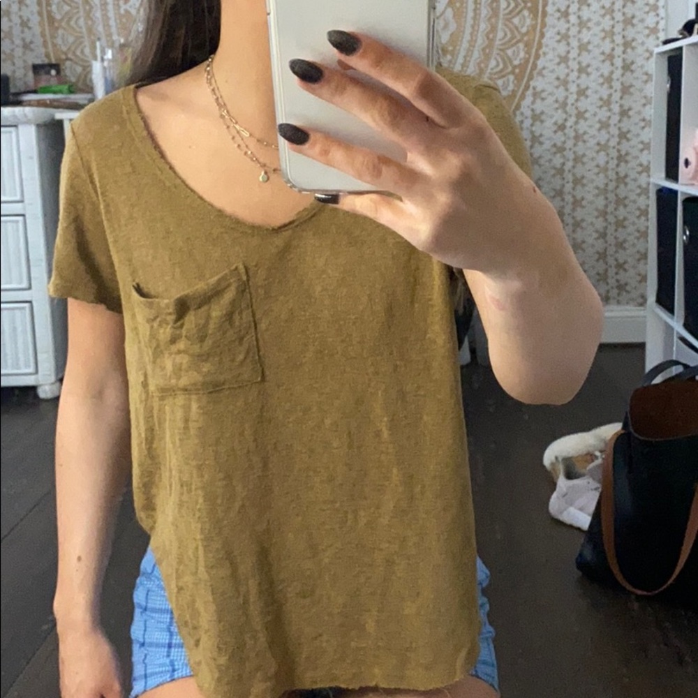 Yellow brown top from pacsun (small)